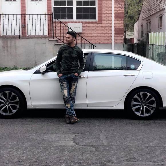 Meet your Posher, Singh - Picture 1 of 1